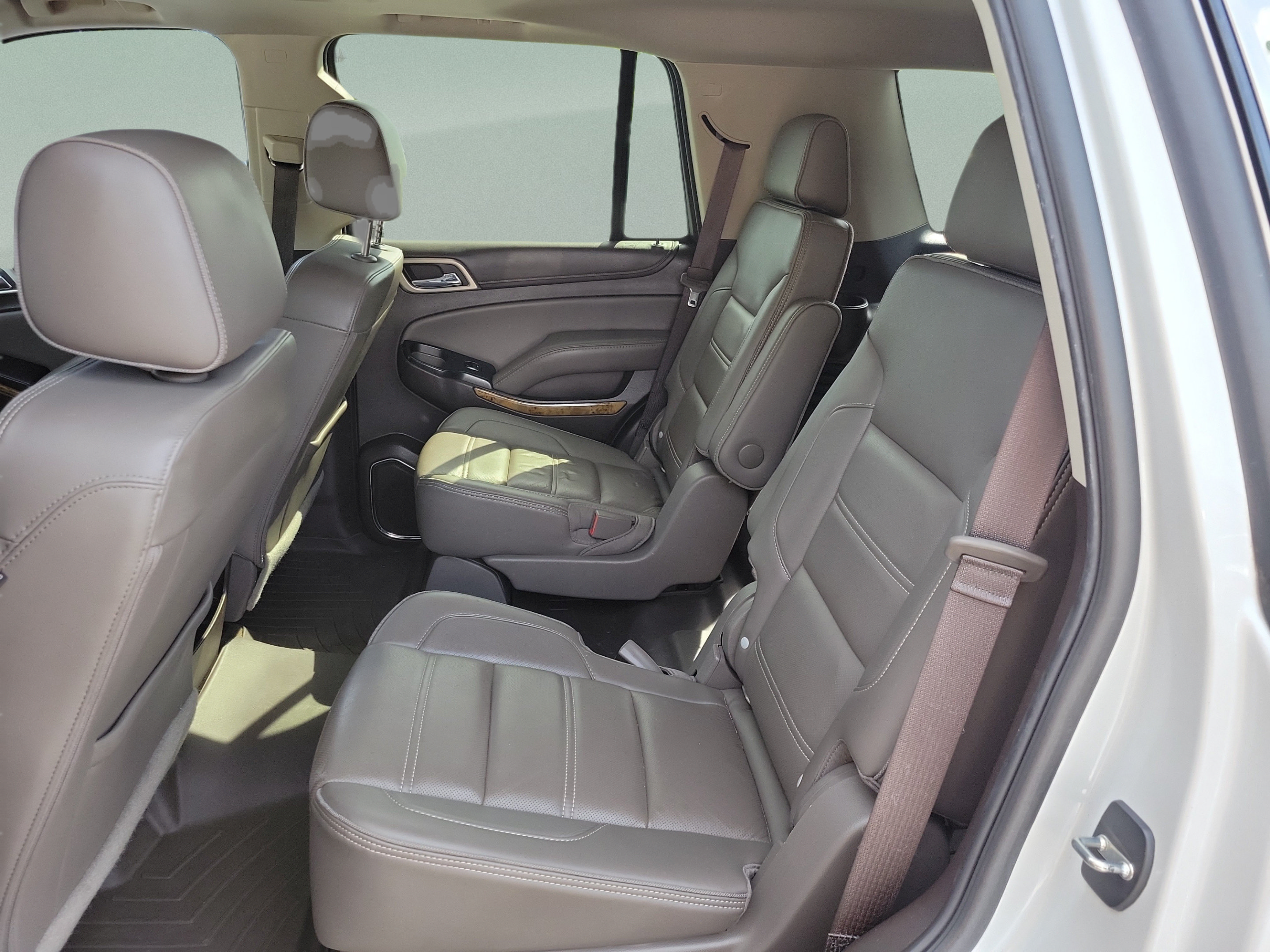 Used 2017 GMC Yukon Denali w/ Open Road Package RWD image 18