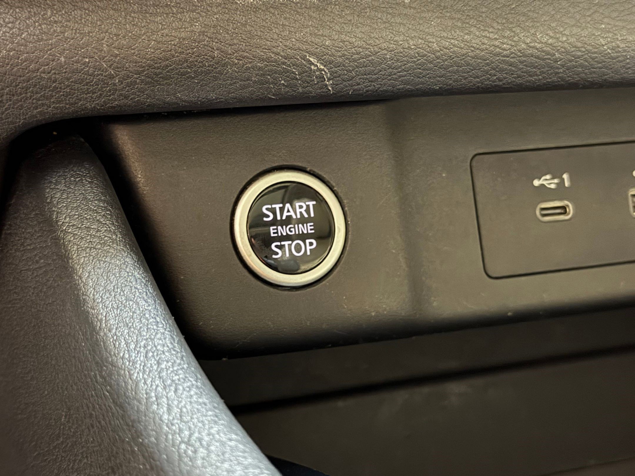 Used 2021 Nissan Rogue SV w/ Premium Package AWD/4WD image 36