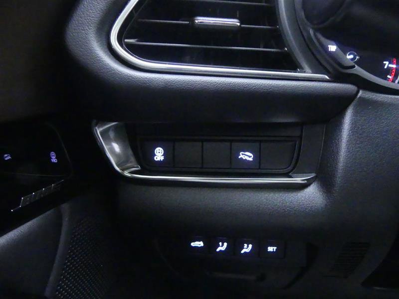 Used 2022 MAZDA CX-30 2.5 Turbo w/ Premium Package AWD/4WD image 19