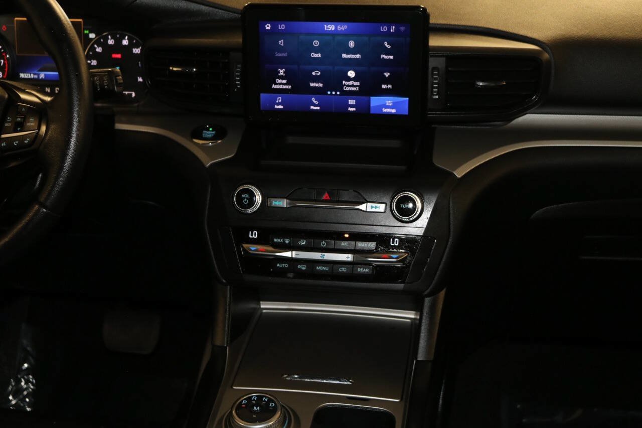 Used 2020 Ford Explorer XLT RWD image 27