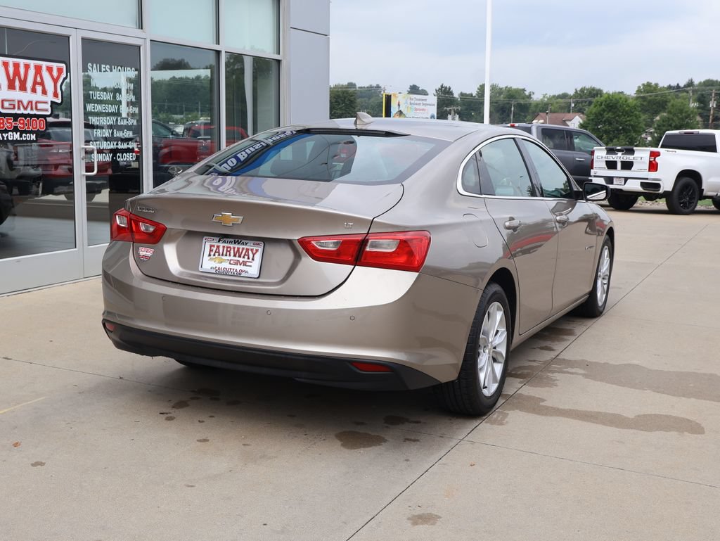 Certified 2025 Chevrolet Malibu LT FWD image 3