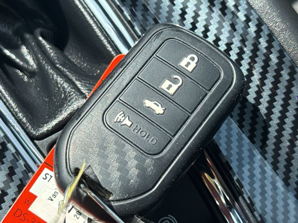 Used 2022 Honda HR-V EX image 37