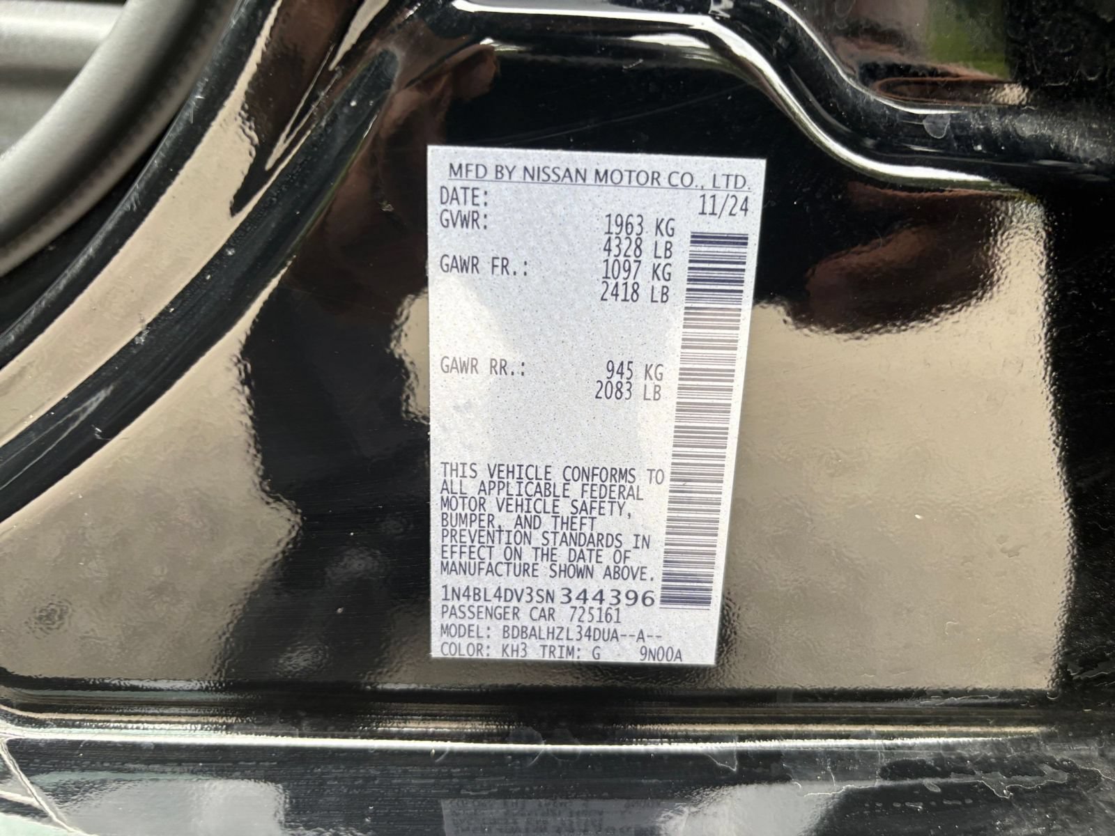 Used 2025 Nissan Altima 2.5 SV FWD image 28