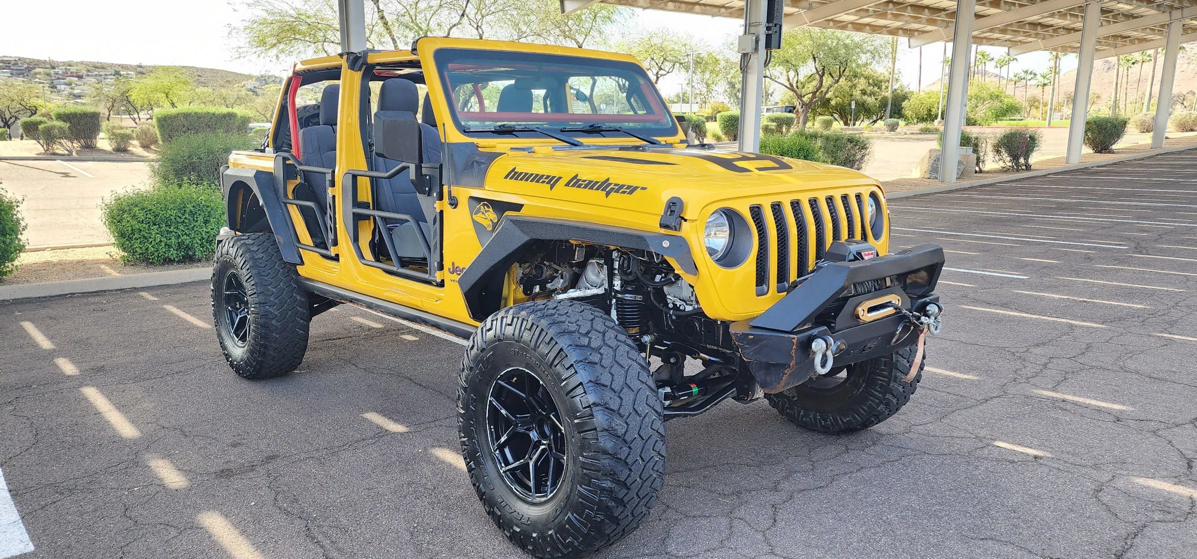 Used 2019 Jeep Wrangler Unlimited Rubicon w/ Cold Weather Group AWD/4WD image 5