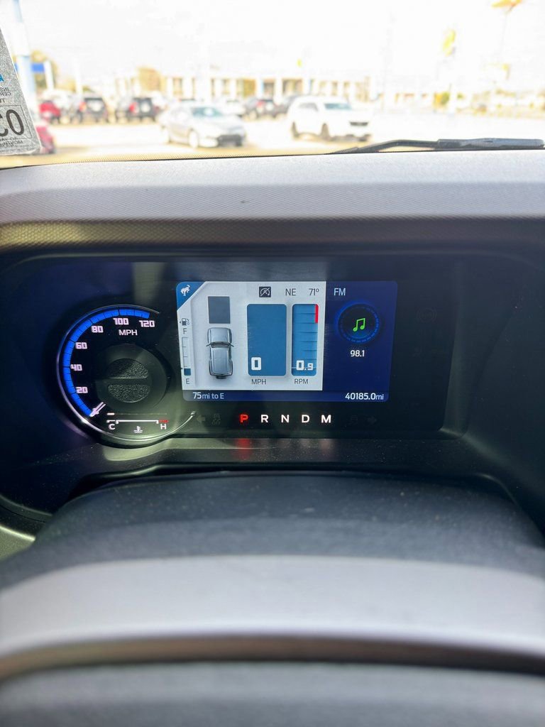 Used 2022 Ford Bronco Outer Banks image 17