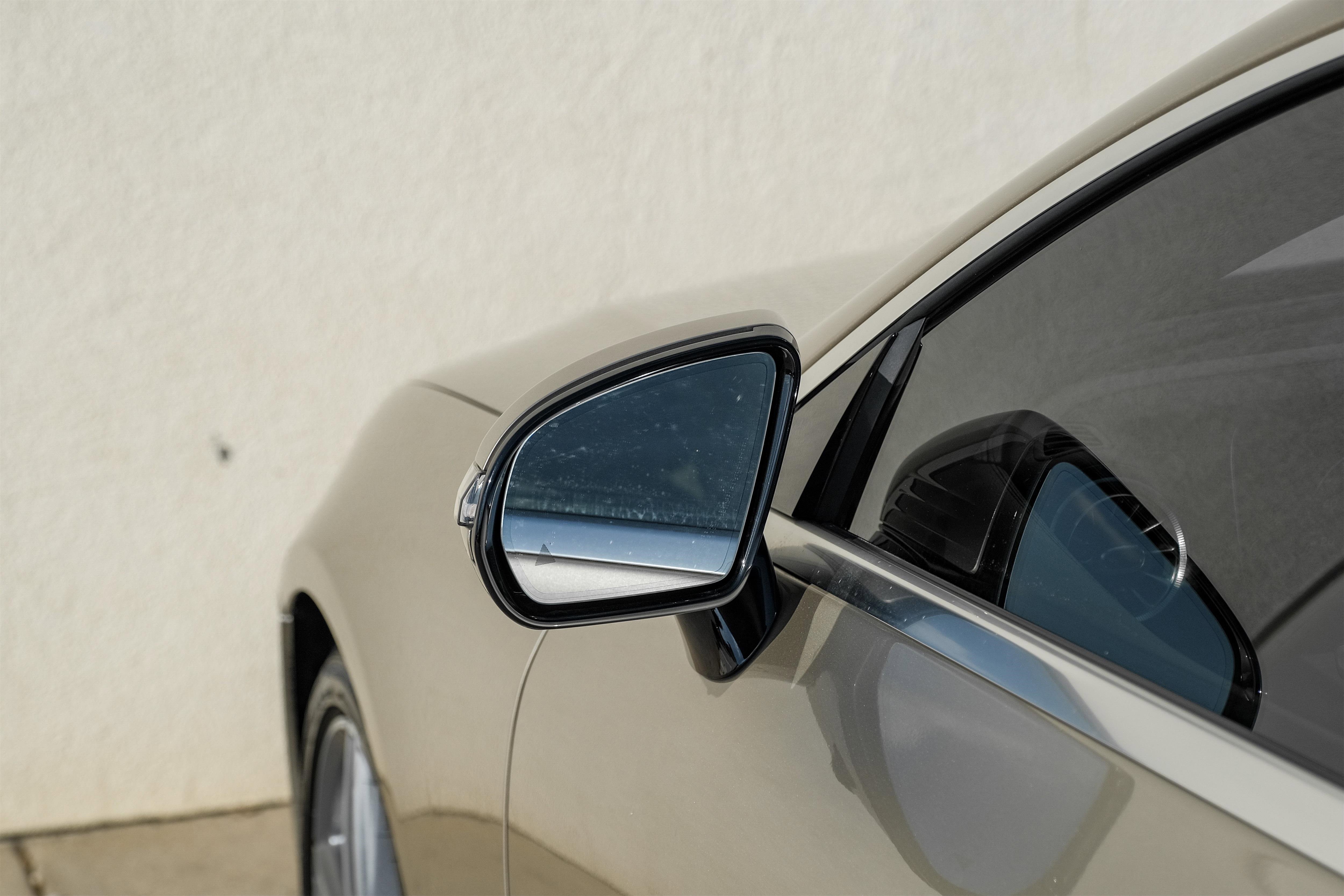 Used 2019 Mercedes-Benz E 450 Coupe w/ AMG Line Package image 40