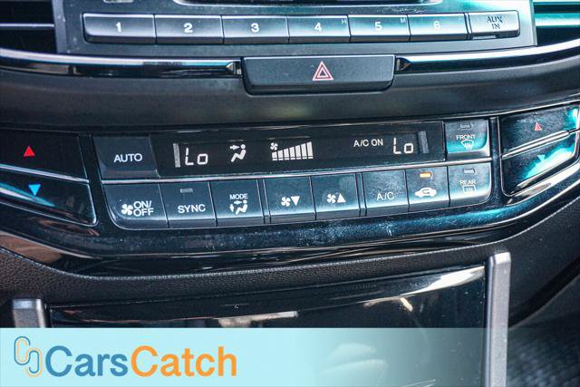 Used 2017 Honda Accord Sport image 29