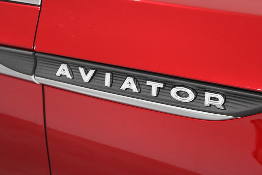 New 2026 Lincoln Aviator 2WD image 11