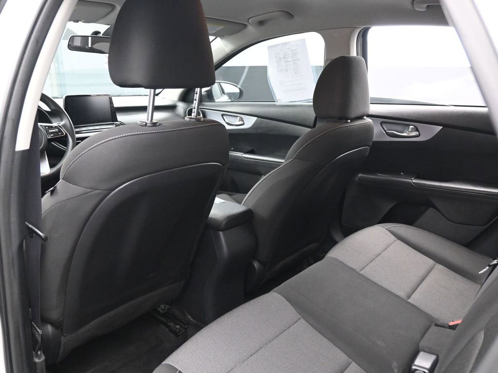 Used 2022 Kia Forte LXS image 25