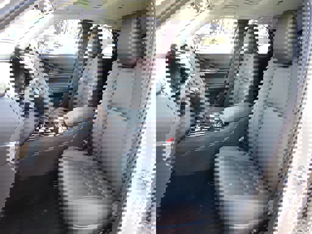 Used 2024 MAZDA CX-30 AWD 2.5 S w/ Preferred Package image 12