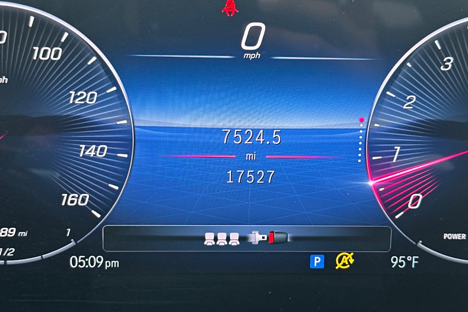 Used 2024 Mercedes-Benz GLE 350 4MATIC image 28