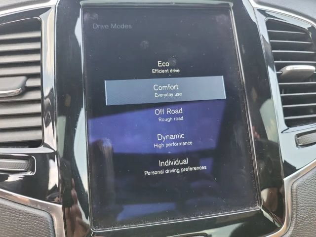 Used 2018 Volvo XC90 T6 Momentum w/ Convenience Package AWD/4WD image 21