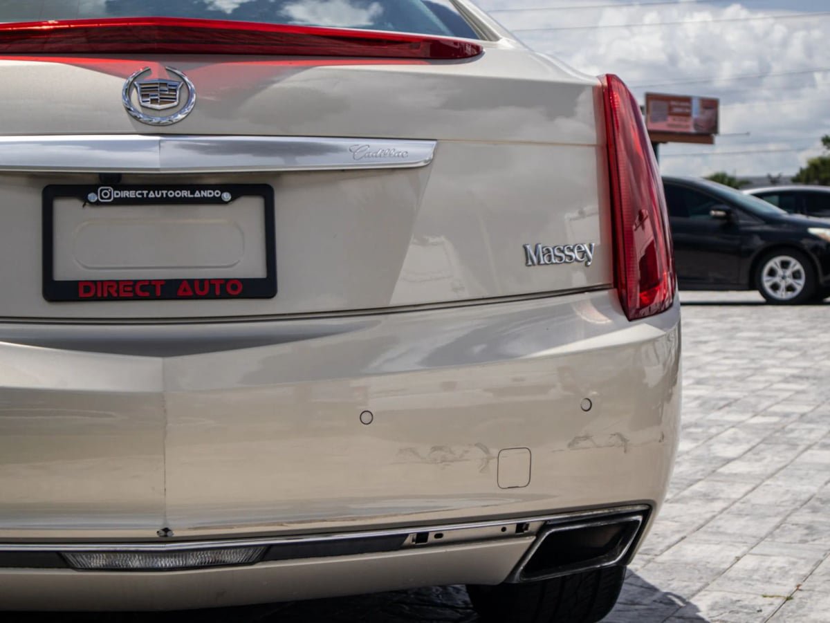 Used 2013 Cadillac XTS Premium FWD image 13