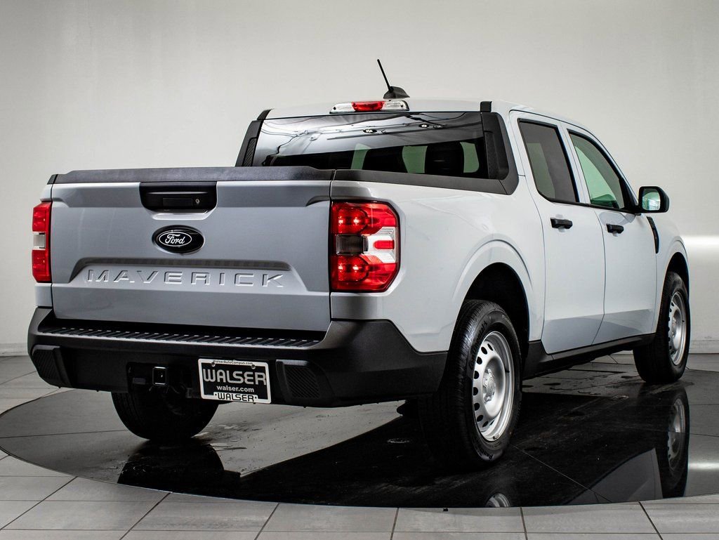 Used 2025 Ford Maverick XL FWD image 10