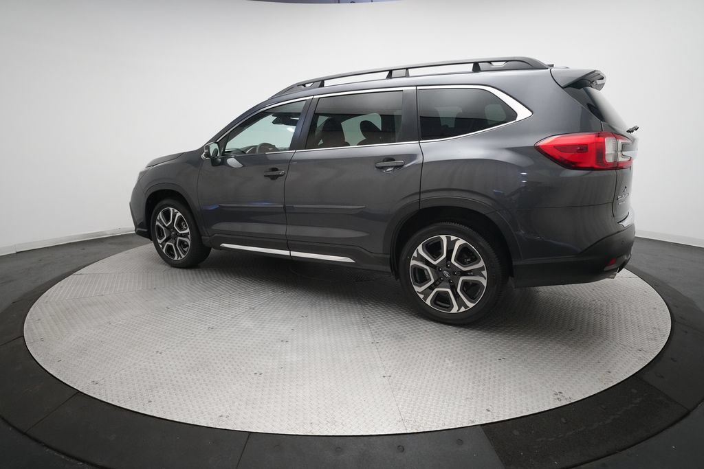 Used 2023 Subaru Ascent Limited AWD/4WD image 34