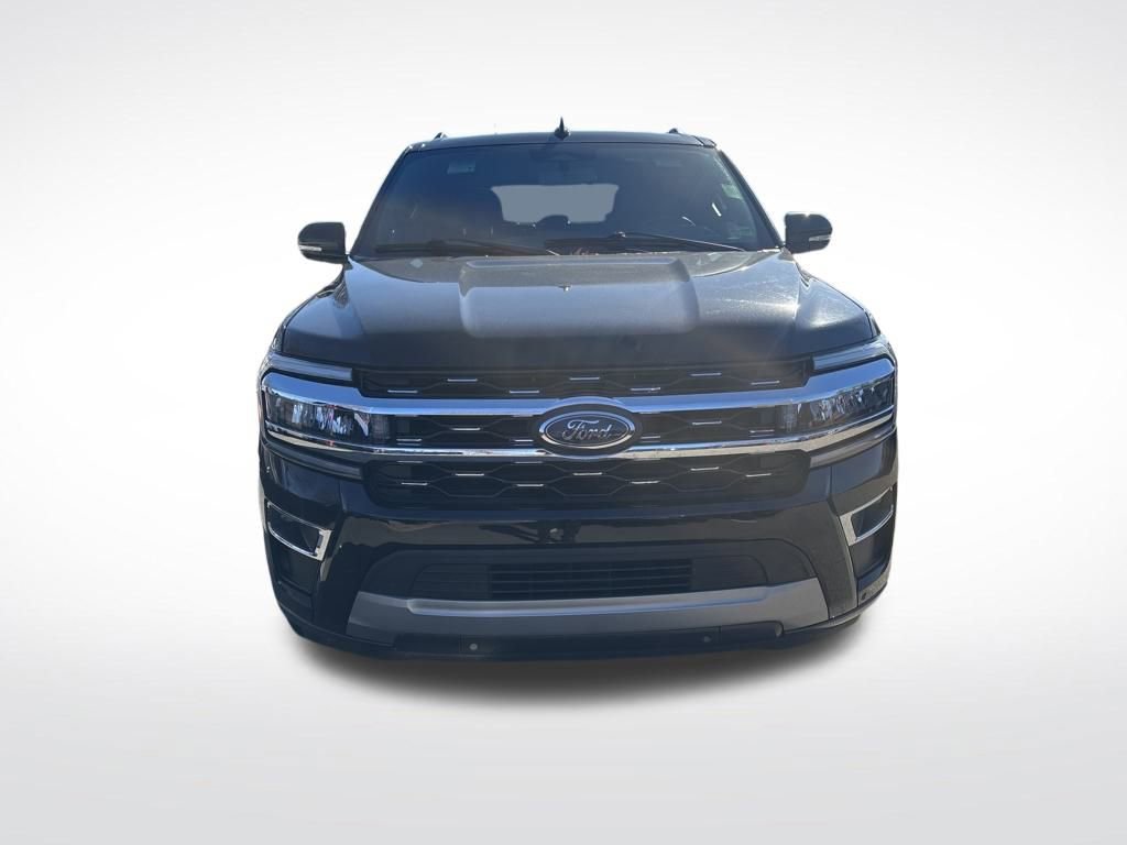 Used 2024 Ford Expedition Limited image 6