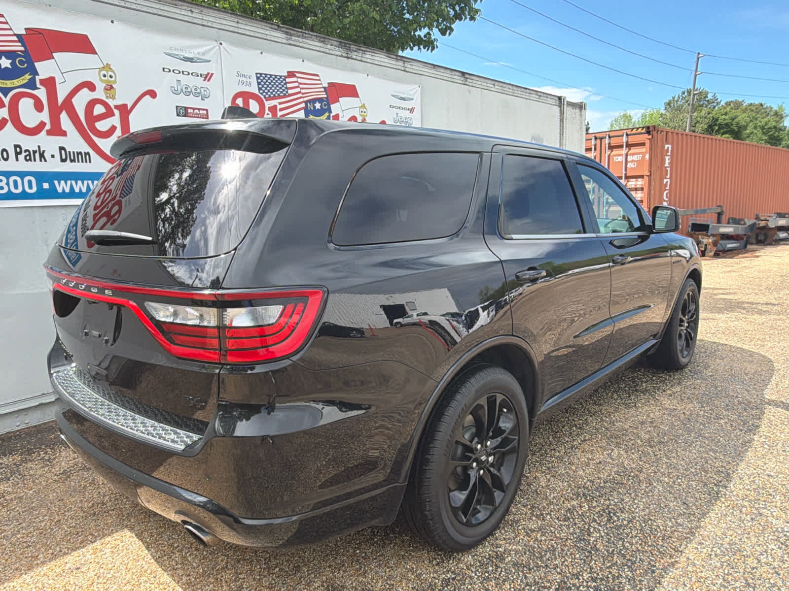 Used 2020 Dodge Durango R/T w/ Blacktop Package AWD/4WD image 3