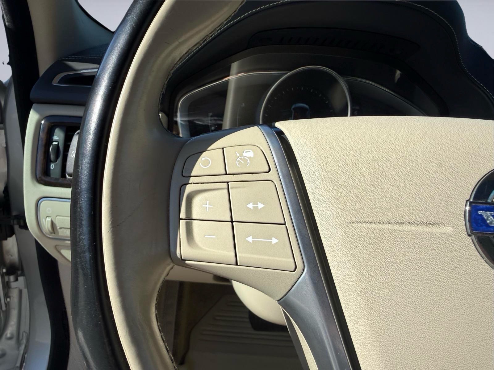 Used 2015 Volvo S80 T6 Platinum AWD/4WD image 27