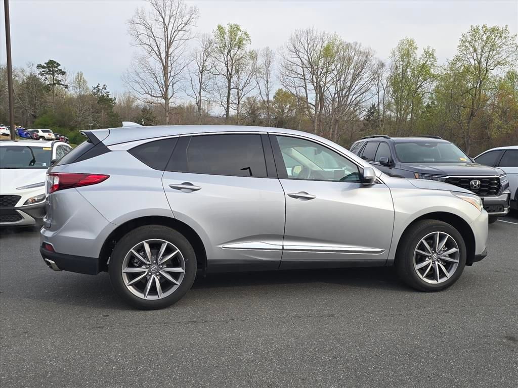 Used 2022 Acura RDX w/ Technology Package image 2