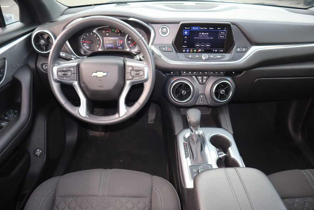 Used 2022 Chevrolet Blazer LT FWD image 12