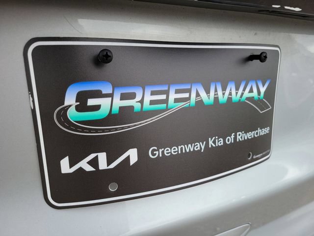 Used 2024 Chrysler Pacifica Touring-L FWD image 37