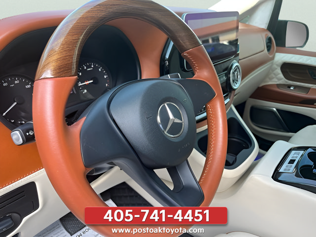 Used 2020 Mercedes-Benz Metris Passenger image 13