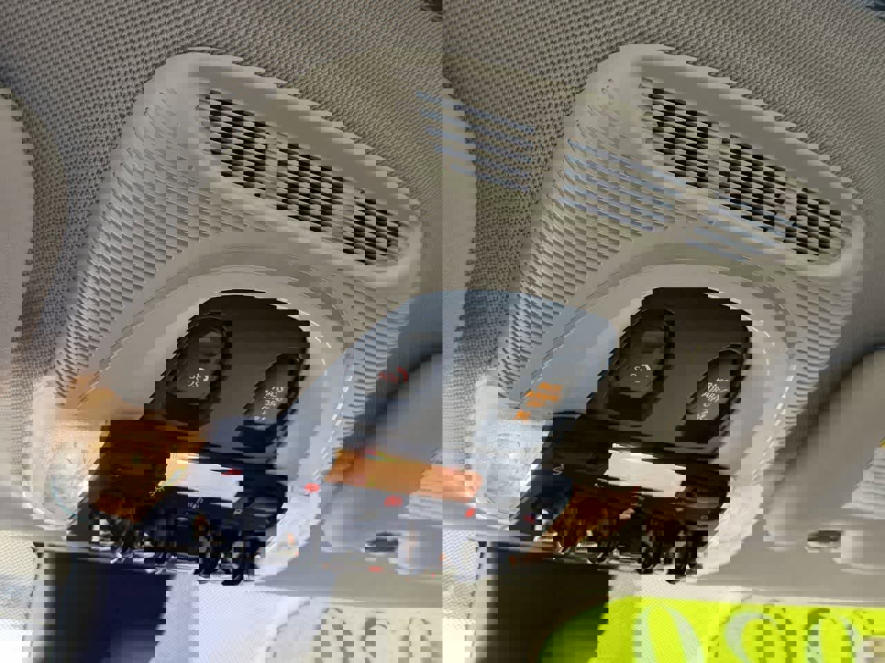 Used 2020 MINI Cooper SE w/ 6.5" Touchscreen Package image 19