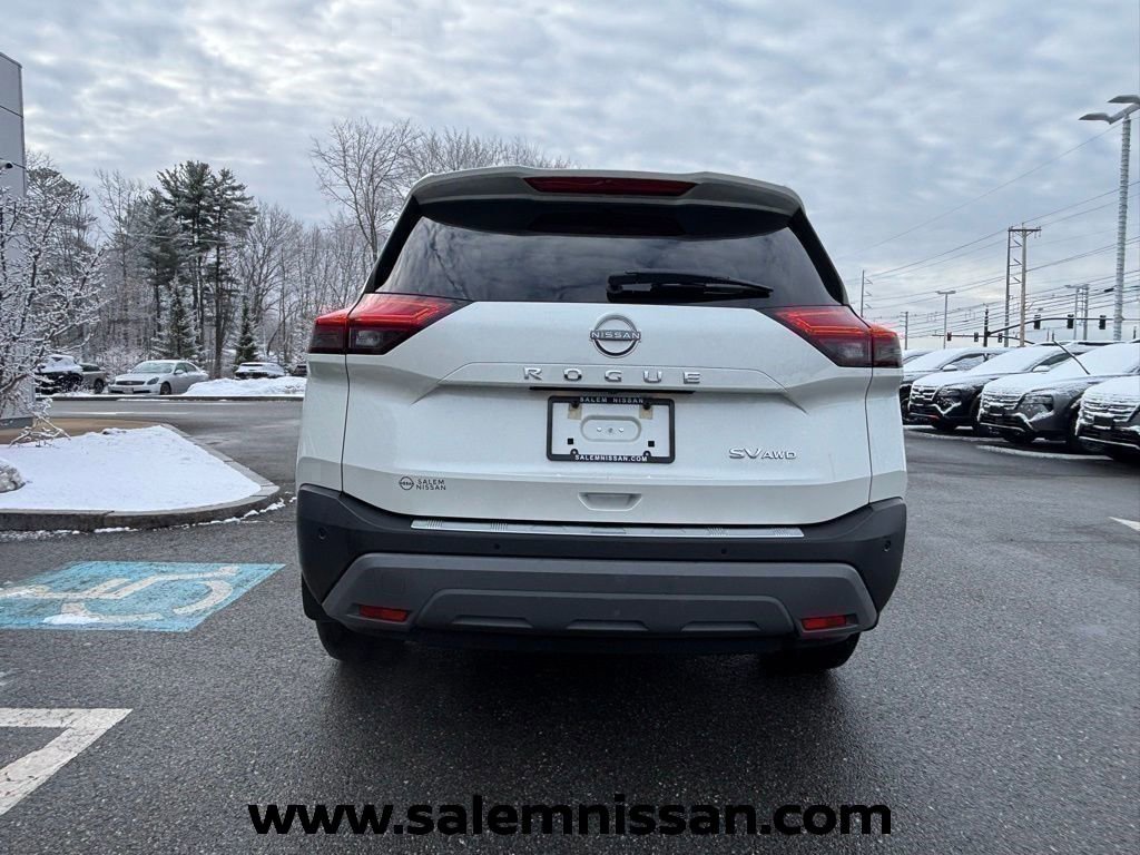 Certified 2023 Nissan Rogue SV w/ SV Premium B Package image 17
