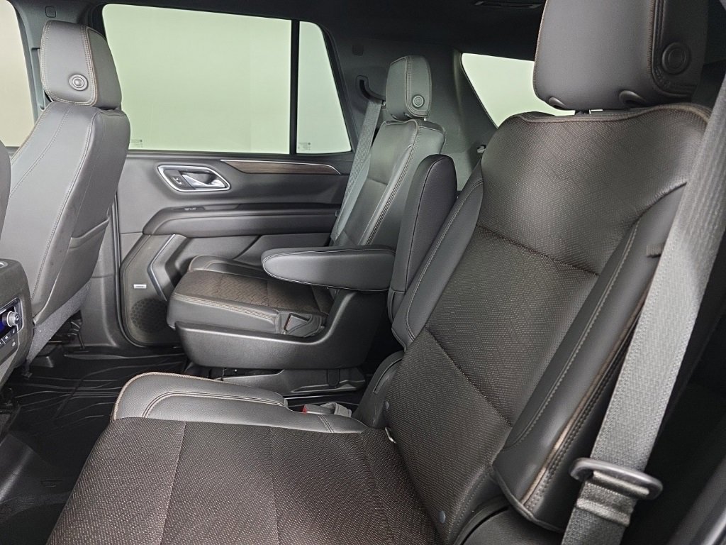 Used 2021 Chevrolet Tahoe High Country w/ Premium Package image 31