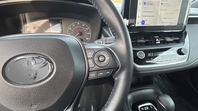 Used 2023 Toyota Corolla SE image 24