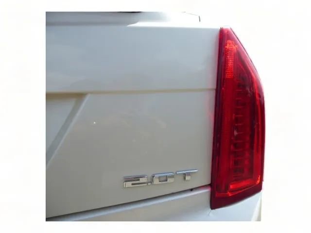 Used 2013 Cadillac ATS Luxury w/ Driver Awareness Package image 24