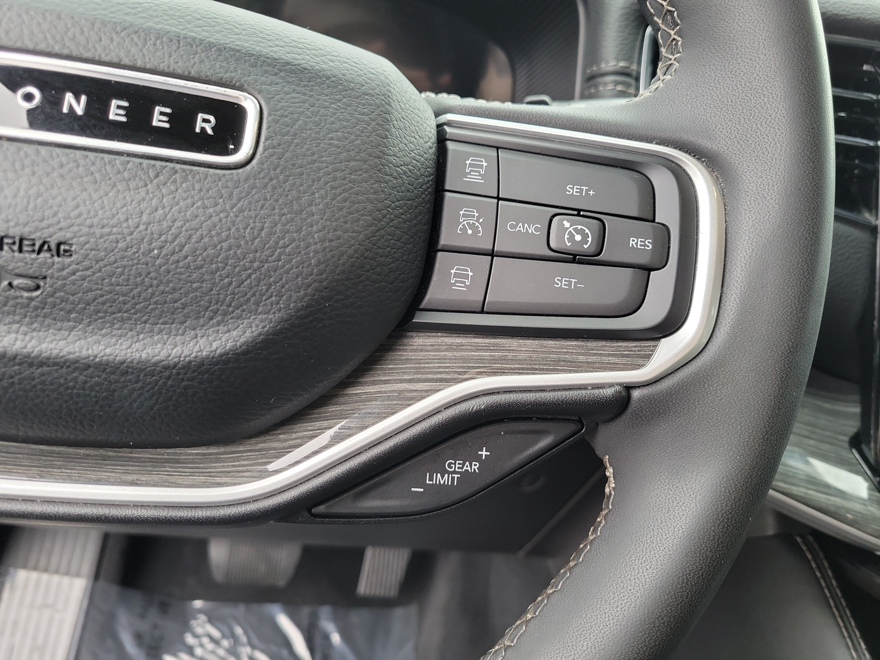 Used 2022 Jeep Wagoneer Series II w/ Premium Group I RWD image 24