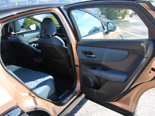 Certified 2024 Nissan Ariya AWD image 31