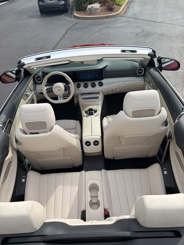 Used 2023 Mercedes-Benz E 450 4MATIC Cabriolet image 8