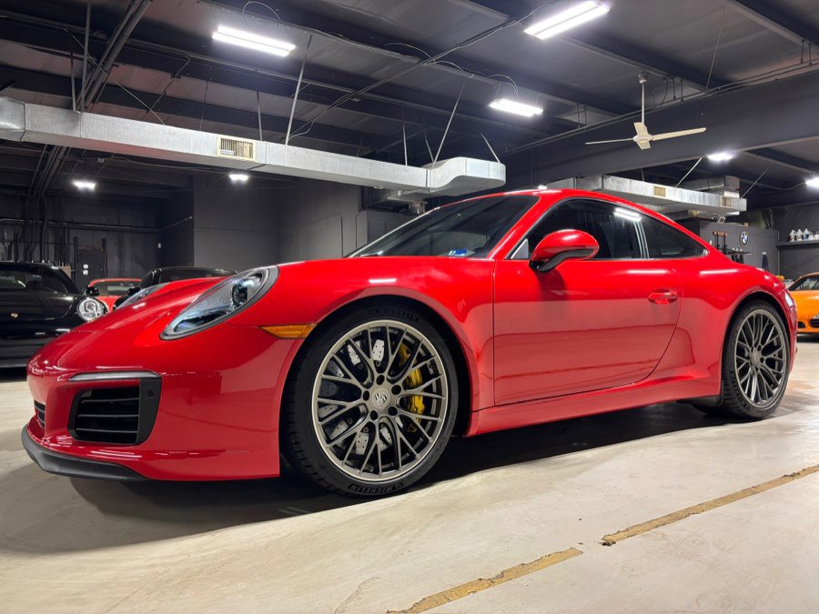 Used 2017 Porsche 911 Carrera S image 2