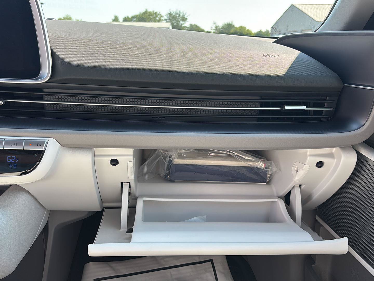 New 2024 Hyundai Ioniq 6 SEL AWD/4WD image 20