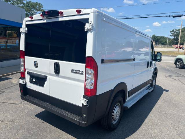Used 2025 RAM ProMaster 2500 w/ U-Haul Equipment Group FWD image 11