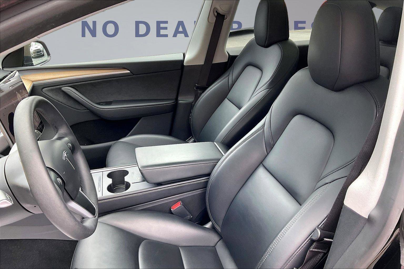 Used 2023 Tesla Model Y Long Range AWD/4WD image 17