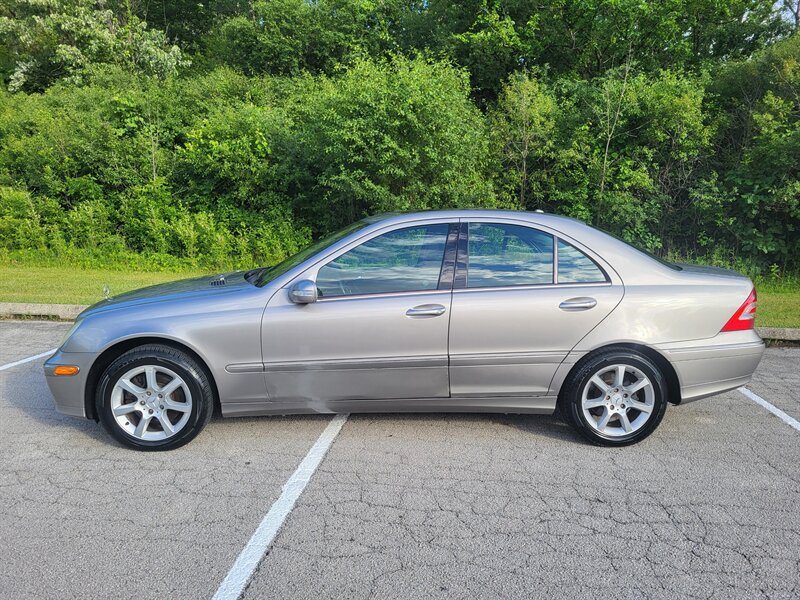 Used 2007 Mercedes-Benz C 280 4MATIC Sedan image 3