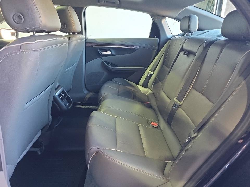 Used 2018 Chevrolet Impala Premier w/ Premier Confidence Package FWD image 6