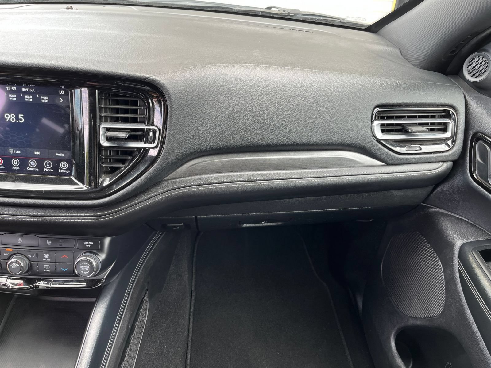 Used 2023 Dodge Durango SXT RWD image 35