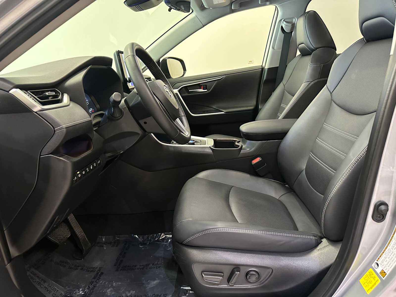 Used 2024 Toyota RAV4 Limited w/ Advanced Technology Package AWD/4WD image 35