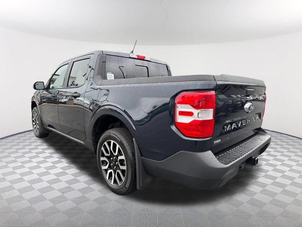 Used 2023 Ford Maverick Lariat FWD image 7
