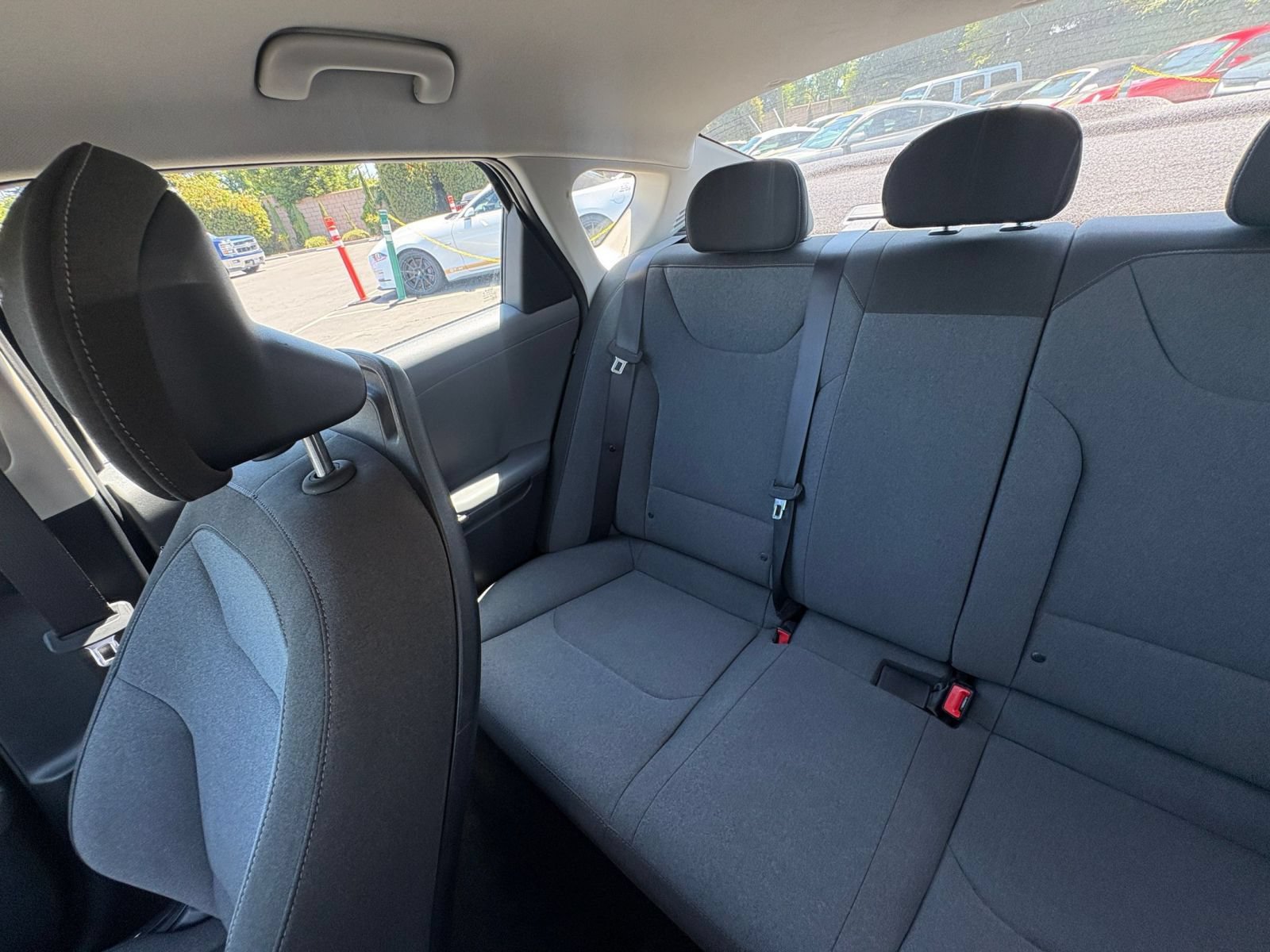 Used 2025 Kia K4 FWD image 39