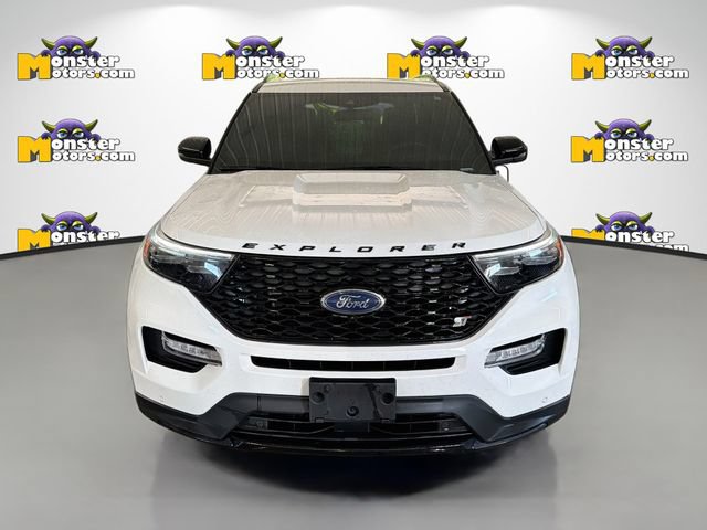 Used 2023 Ford Explorer ST w/ Technology Package AWD/4WD image 2