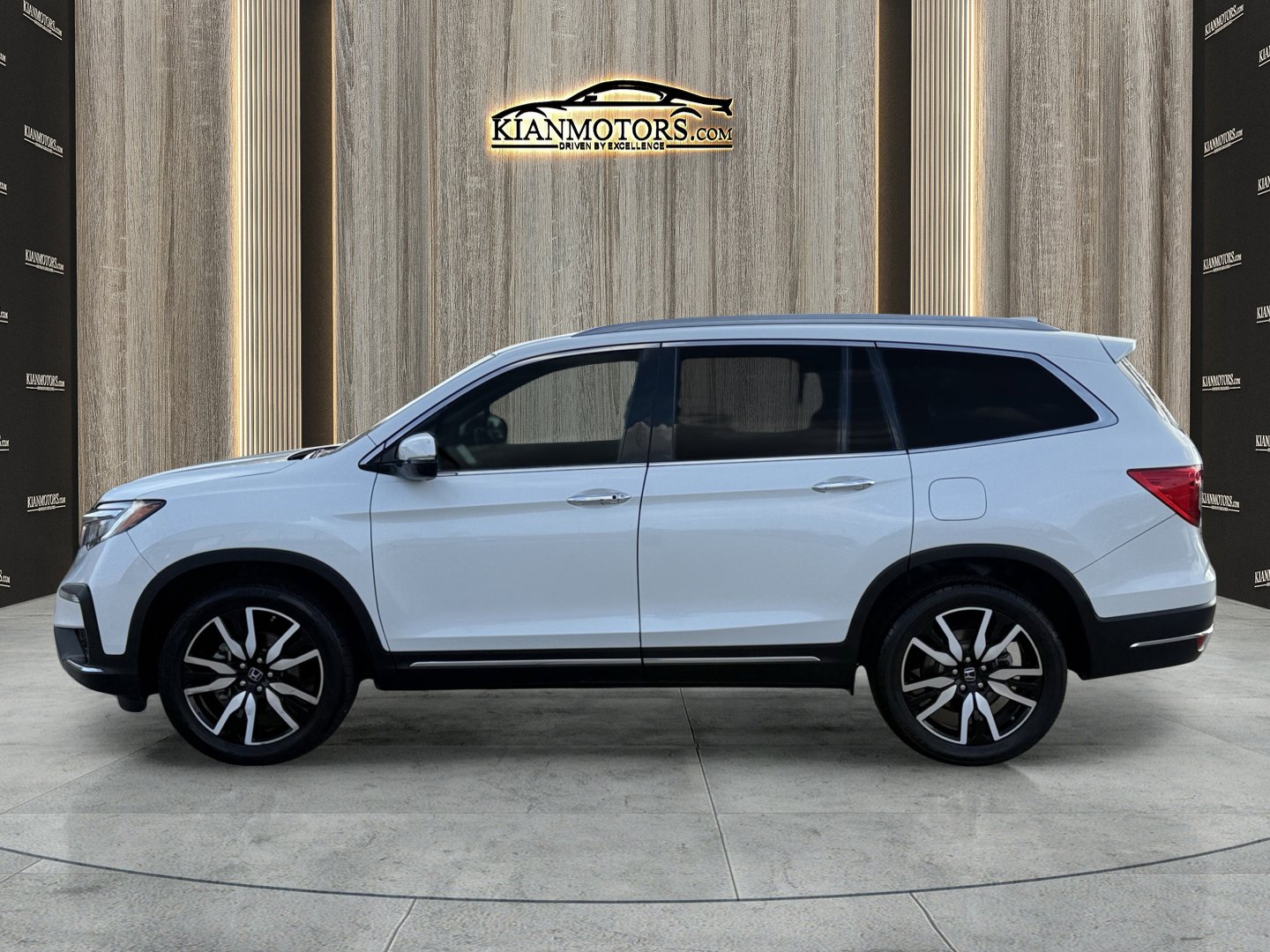 Used 2022 Honda Pilot Touring image 8