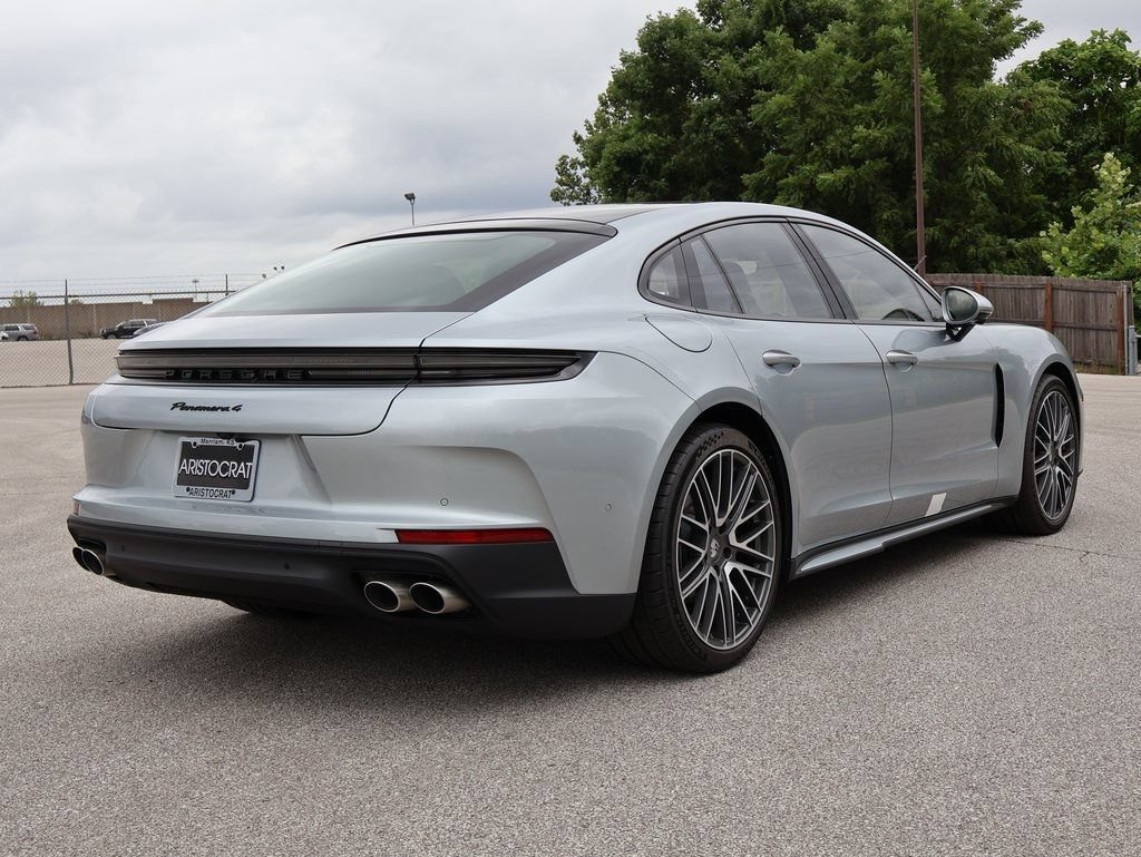 Certified 2025 Porsche Panamera 4 AWD/4WD image 8