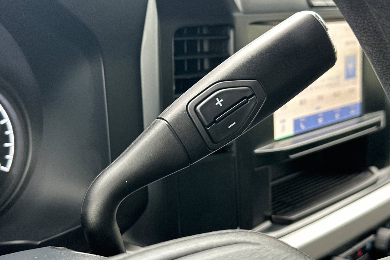 New 2025 Ford F250 XLT w/ 360-Degree Camera Package image 20