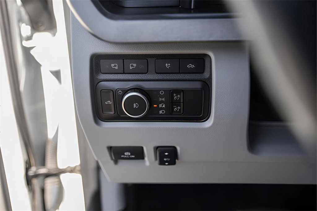 Used 2024 Ford F250 Limited w/ FX4 Off-Road Package image 16