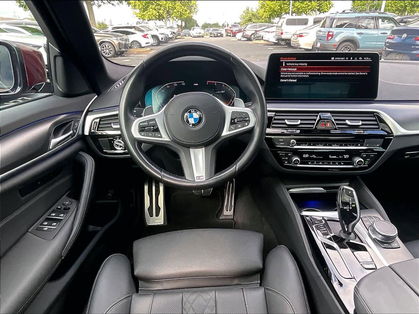 Used 2023 BMW 530i w/ M Sport Package image 7